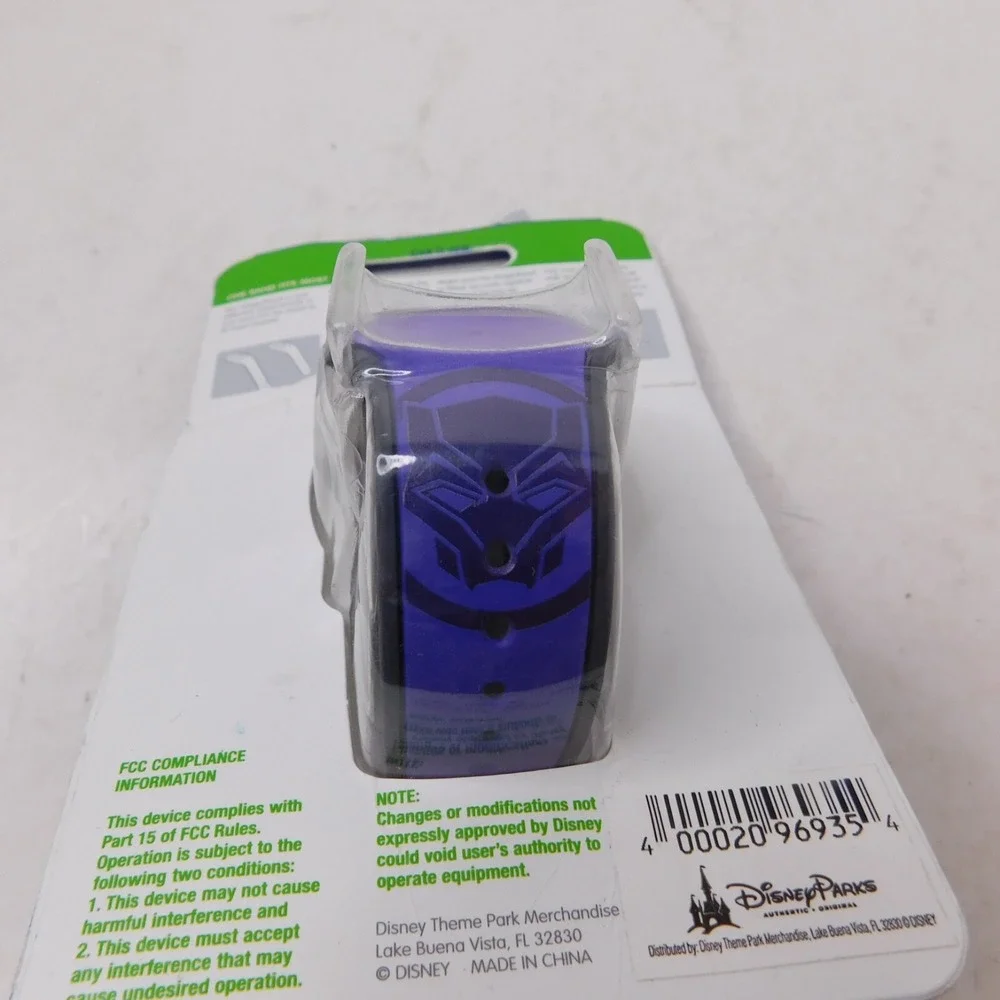 Disney Black Panther Avengers comic book Wakunda Magicband Magic Band NEW Rare